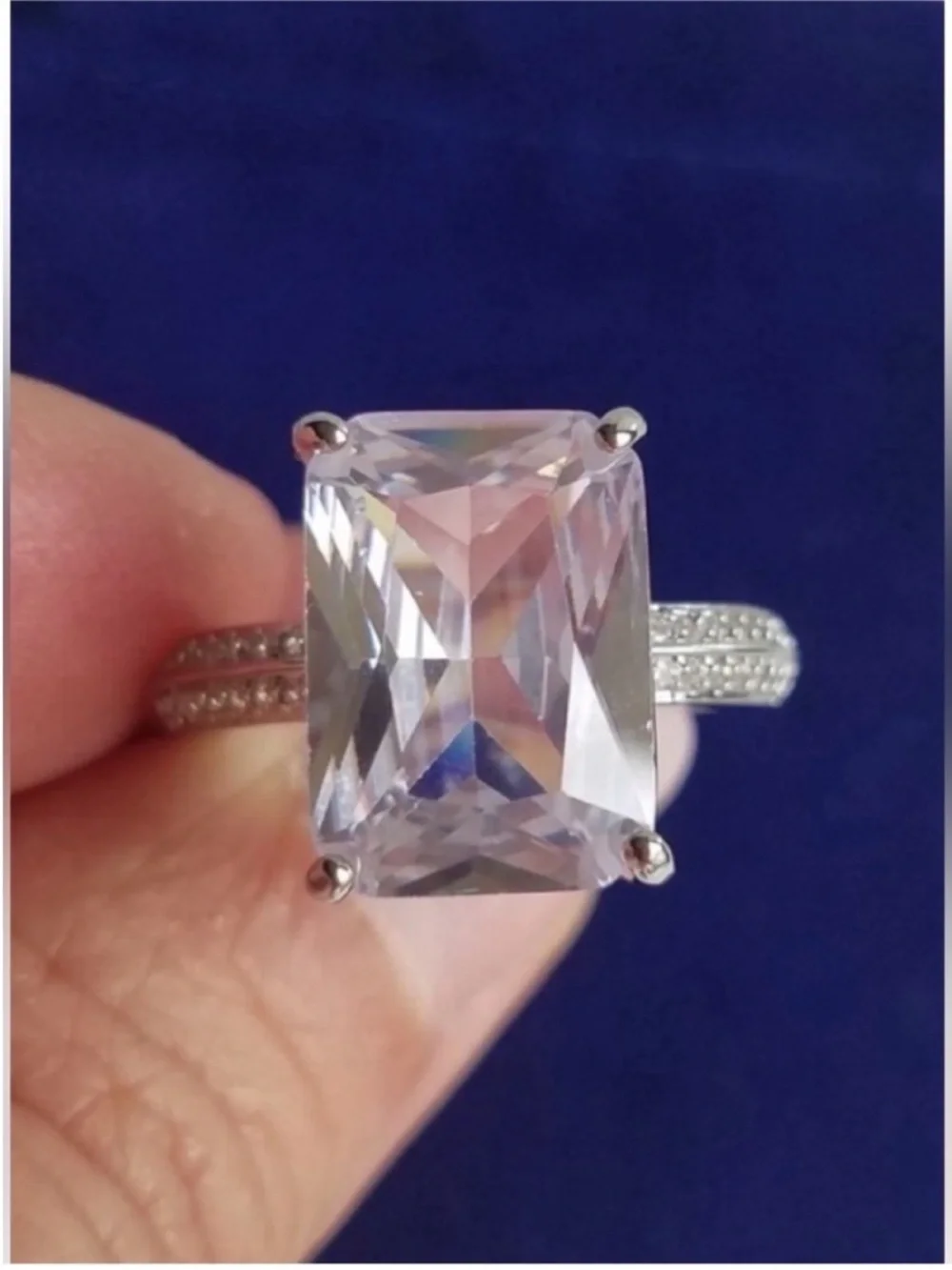 Swarovski Elements 925 Sterling Silver 6ct Emerald-cut Solitaire Ring NEW